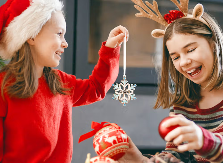 Waarom een kerstboom met persoonlijke versiering pas écht tot leven komt