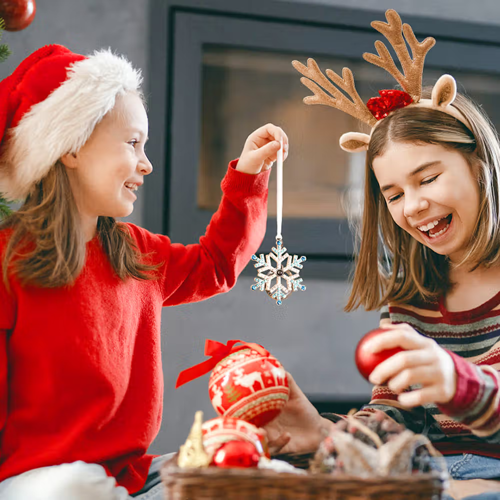 Waarom een kerstboom met persoonlijke versiering pas écht tot leven komt